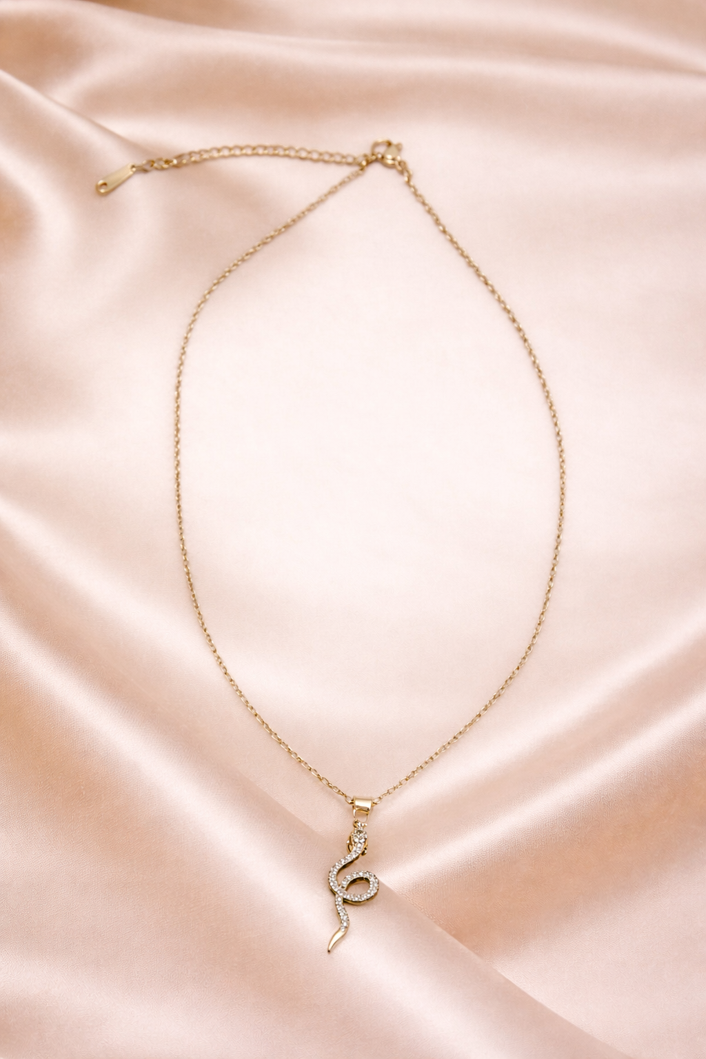 Elira Golden Neckchain